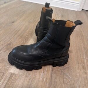 Men's Black Leather Chunky Boots